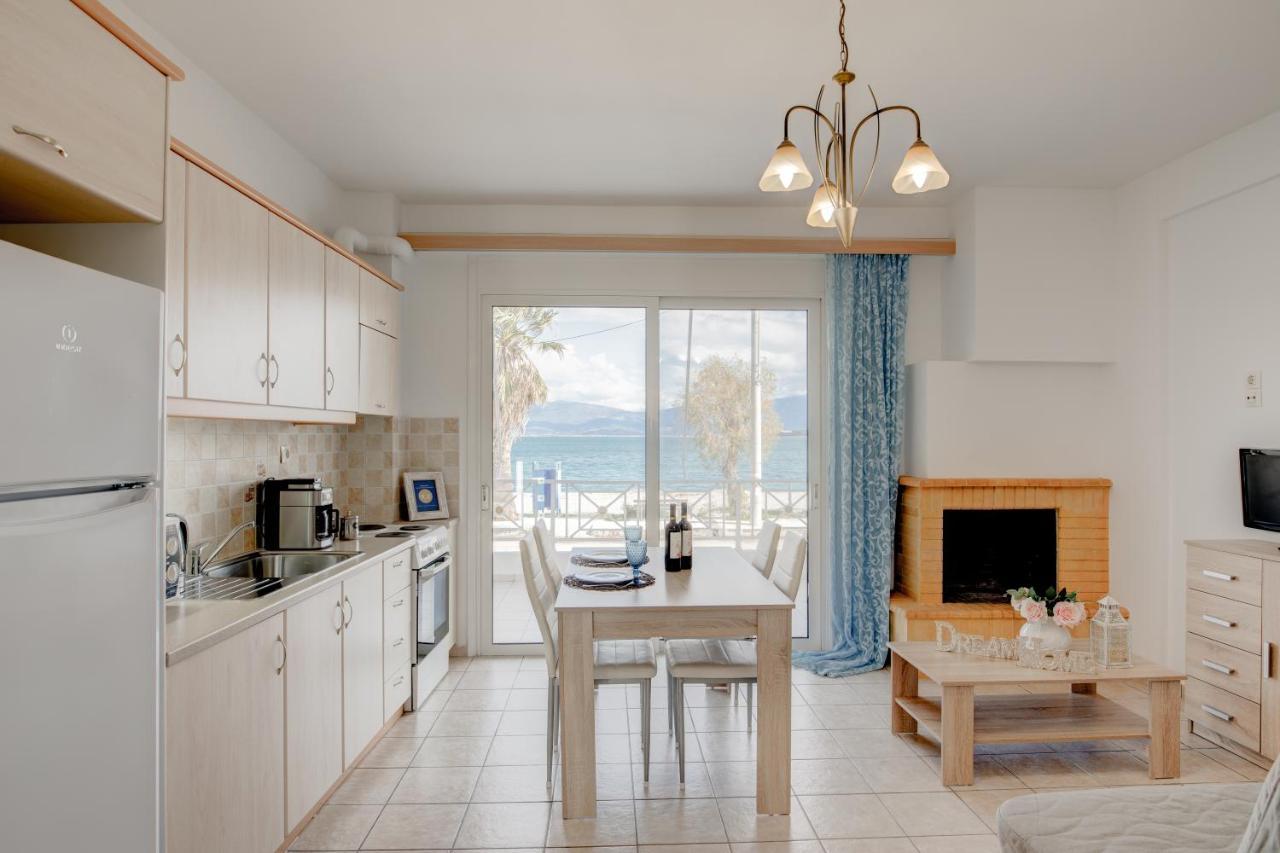 Sugar Blue - Apartments On The Beach Agios Vasilios  Екстериор снимка