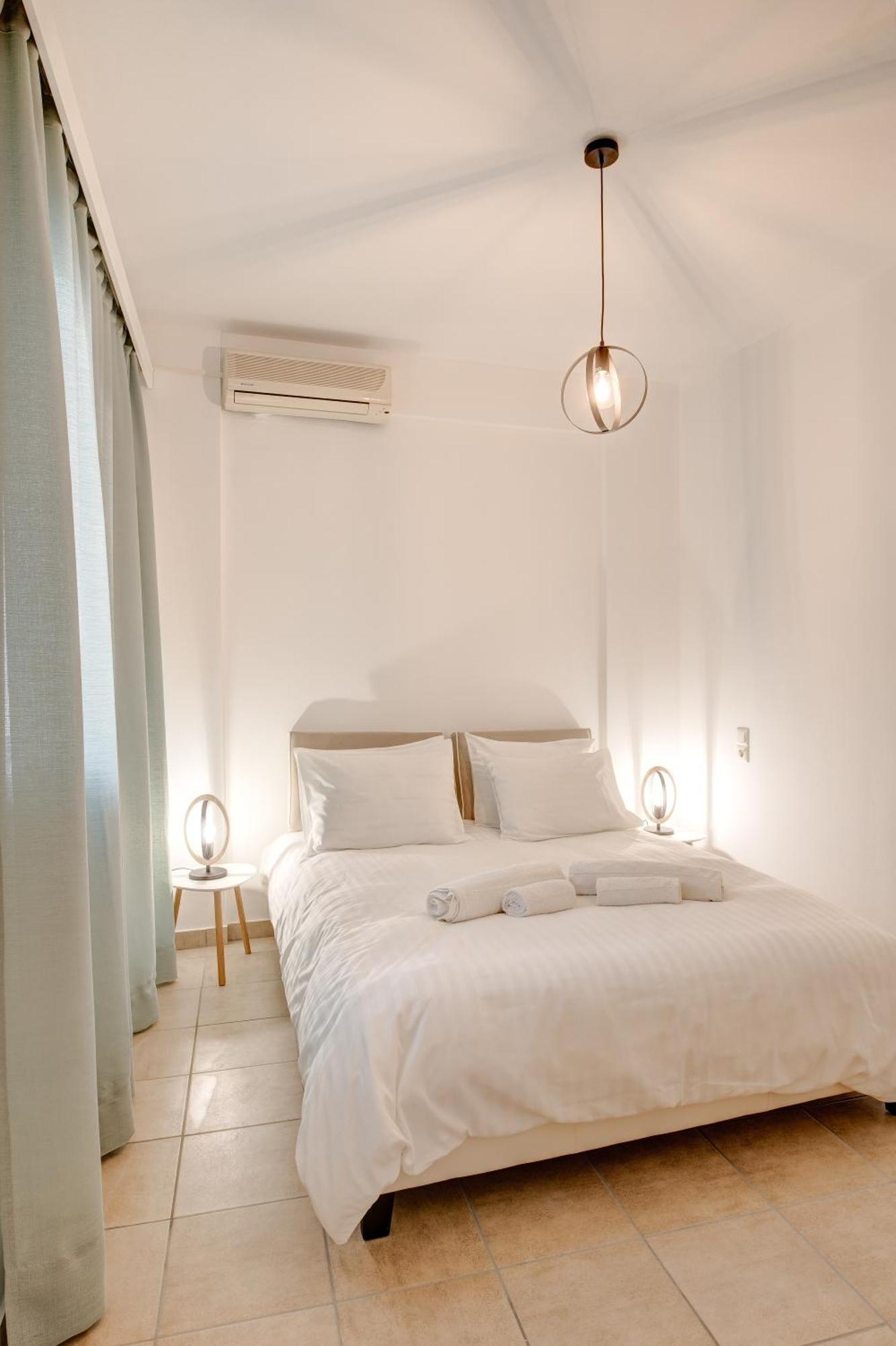 Sugar Blue - Apartments On The Beach Agios Vasilios  Екстериор снимка